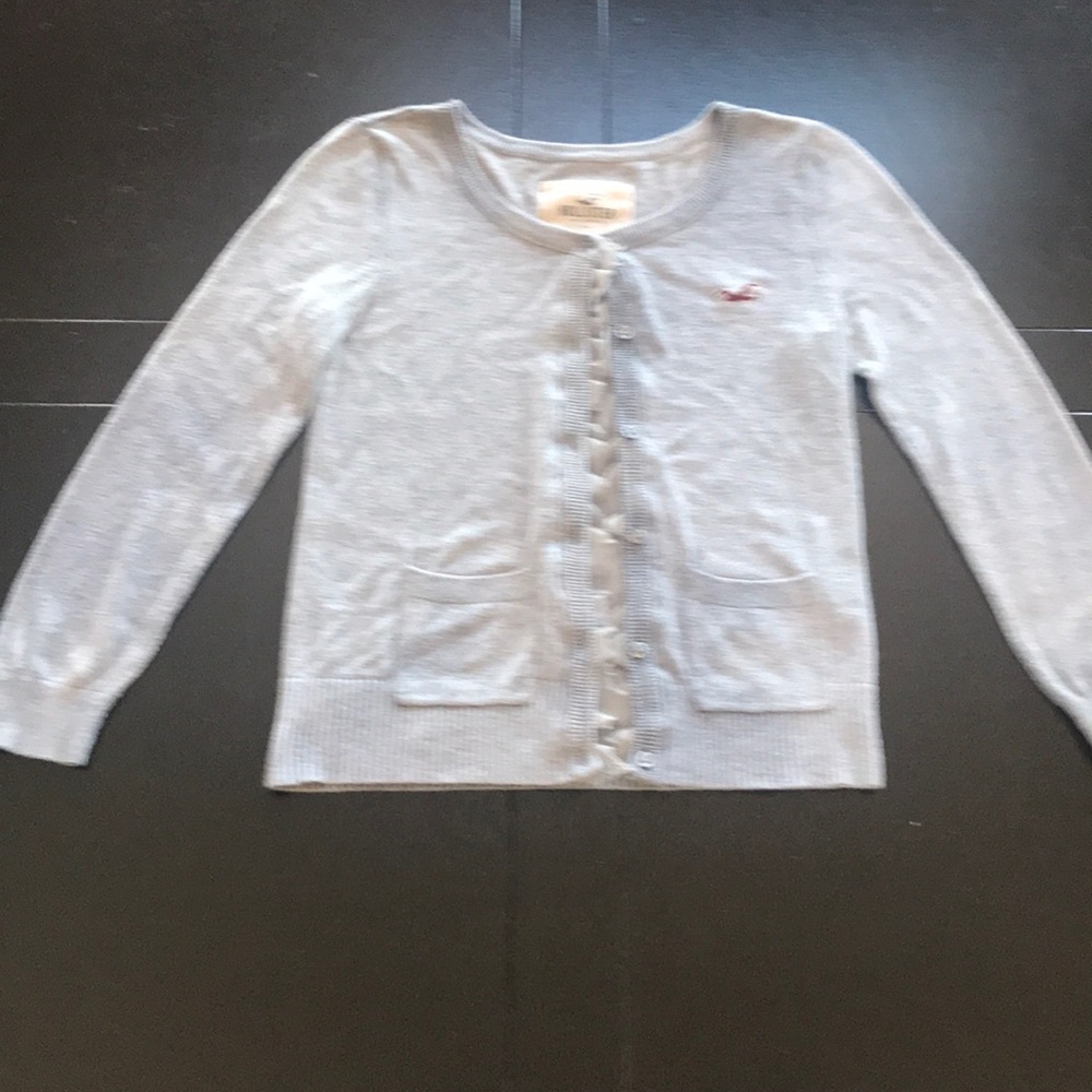 💖 3/$12 or 2/$8 Hollister Cardigan